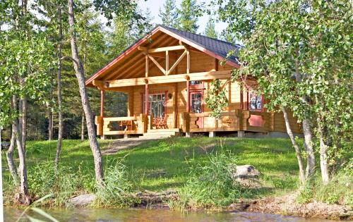 Savonlinna Resort | Loikansaari Lomamökit Holiday Cottages