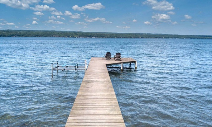 Valois Cottage | Lolly's Cottage - A Private Seneca Lake Experience!