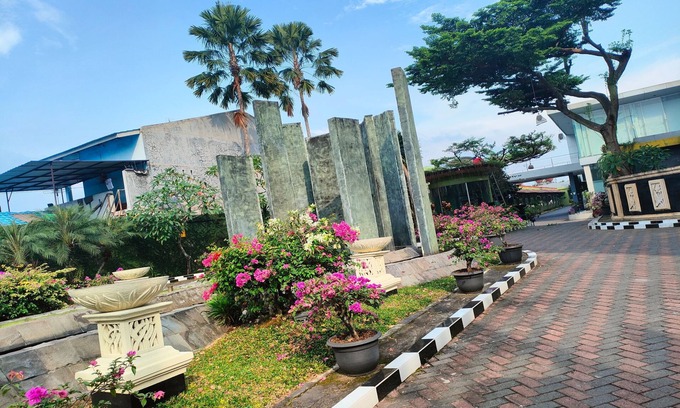 Medan Hotel | Lonari Hotel