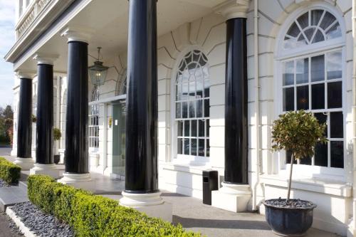 Waddon Hotel | London Croydon Aerodrome Hotel, BW Signature Collection