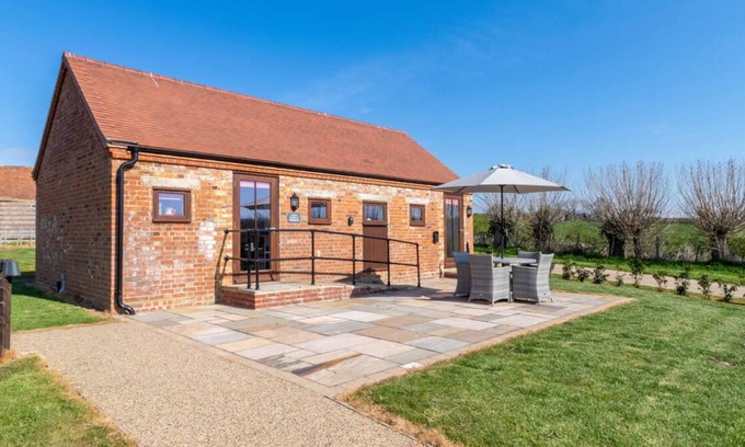 Cranbrook Ski Chalet | London Hopper Hut in the beautiful Cranbrook