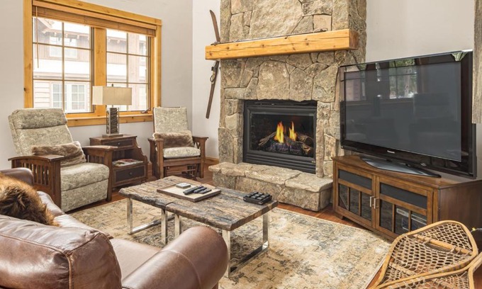 Big Sky House | Lone Peak Townhome 5