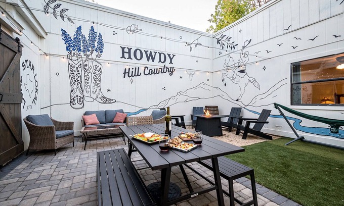 Johnson City House | Lone Star Lokal for 12 Downtown Near Wineries! Private Biergarten, Fire Pit!