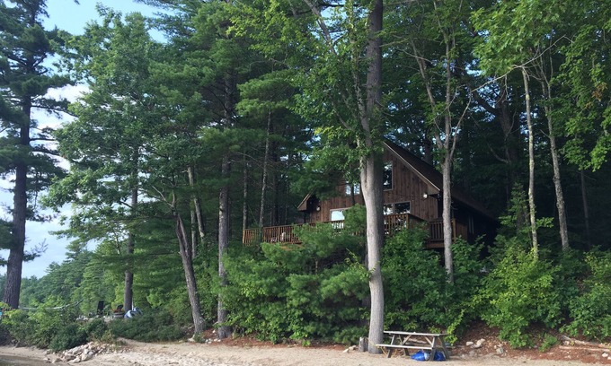 Harrison Cabin | Long Lake cabin with sandy beach