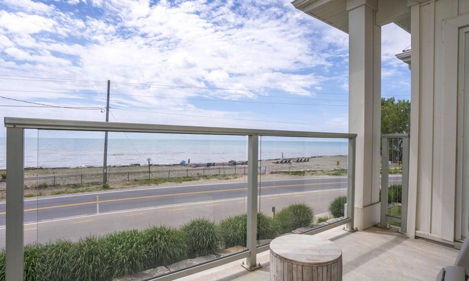 Long Point Apartment | Long Point Beach Retreat