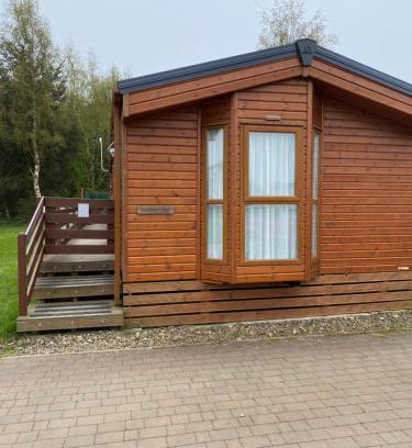 Morpeth Ski Chalet | Longstone Lodge