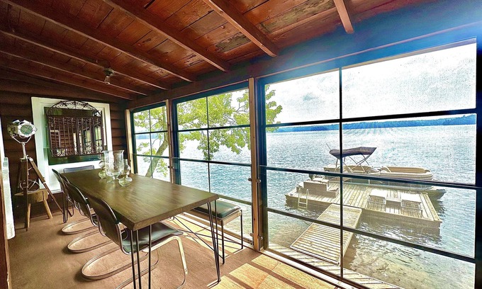 Minden Hills Cottage | *LOONS LANDING * Gull Lake 2 Cottages + Sauna + Fishing + 700 FT Lake Frontage