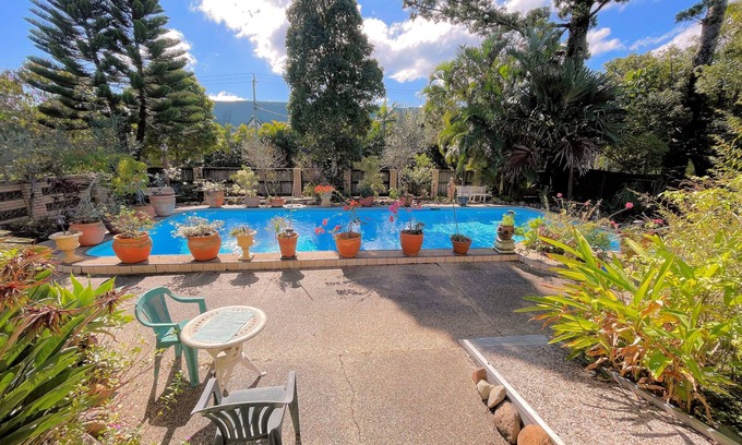 Southport House | Lorikeet house