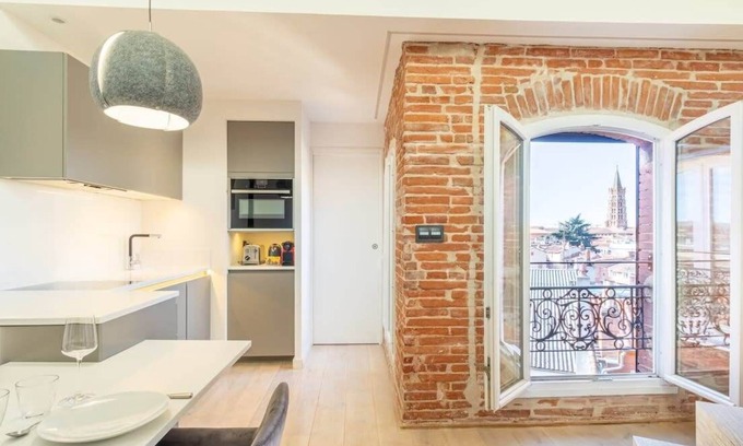 Toulouse City-Centre Apartment | Lorraine - Vue St-Sernin - Hypercentre - Capitole