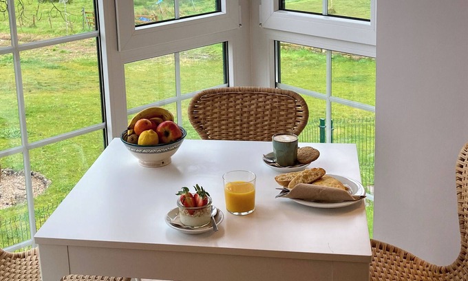 San Vicente de la Barquera Apartment | "Los Locos" - Cozy studio with mountain view & surf camp connection