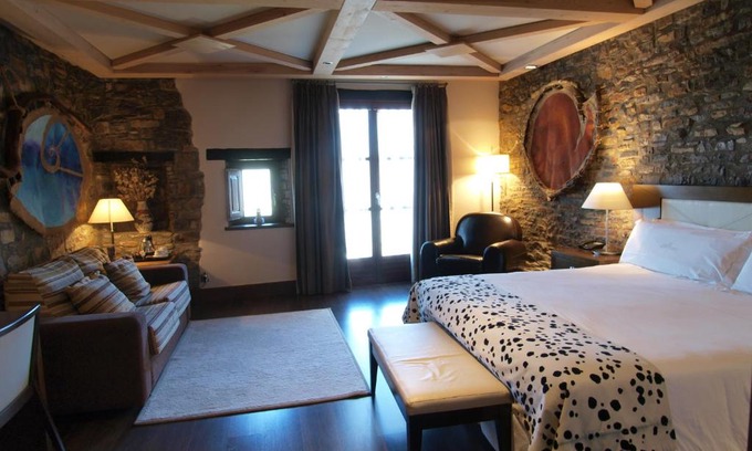 Ainsa Hotel | Los Siete Reyes