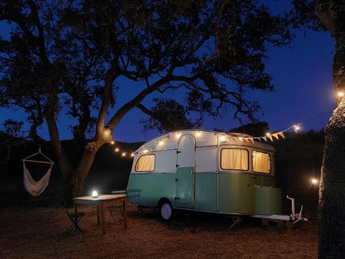 Luzianes Other | Lost Paradise - Cosy Wagon