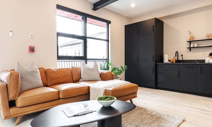 Stratford Apartment | Lot 44: Wood Forbes Unit 1 (King + Fireplace)