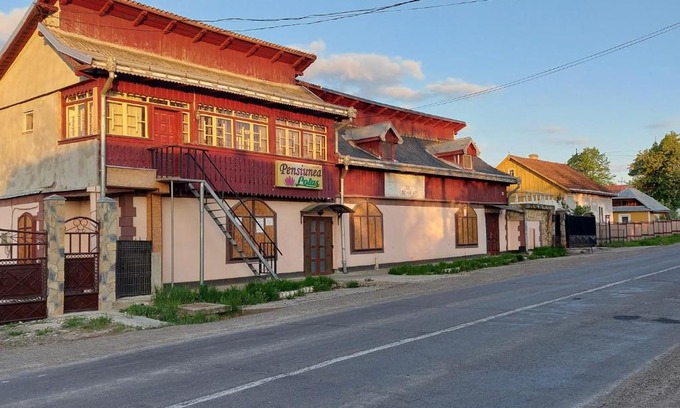 Adancata House | Lotus
