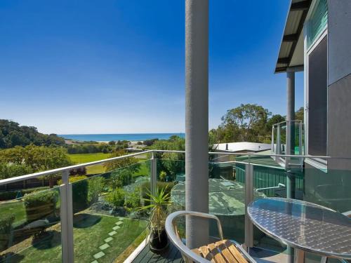 Kennett River House | Louvres