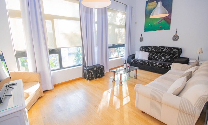 San Sebastian de los Reyes Apartment | LOVELY LOFT CLOSE TO IKEA CC