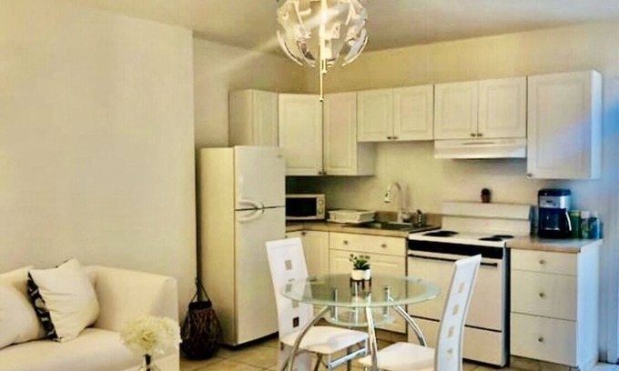 Clewiston Apartment | Love in the sweetest town in america, lake Oscape