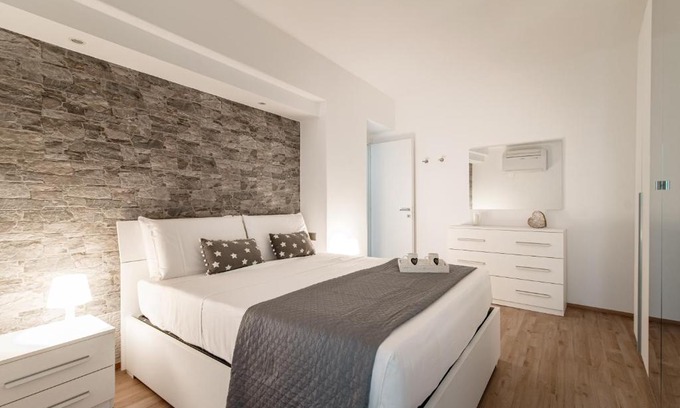 Carate Urio Apartment | Love's corner - by MyHomeInComo