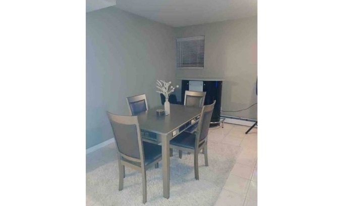 Queens Apartment | LOVELLY ONE BEDROOM APARMENT IN WHITESTONE