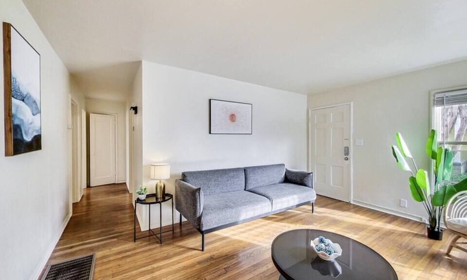 Downtown Berkeley Apartment | Lovely 1 Bedroom Near Campus!