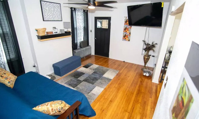 Wilmerding Apartment | Lovely 1 bedroom rental unit that sleeps 4 adults