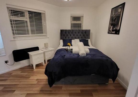 Chafford Hundred Apartment | Lovely 2-Bed Apartment in Grays