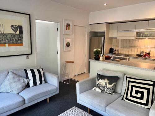 Auckland Central Business District Apartment | Lovely 2 bedrm apartment in Auckland's viaduct