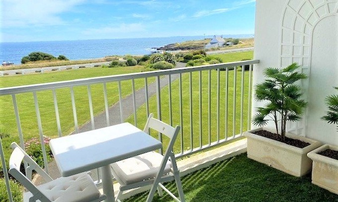Quiberon Apartment | Lovely 2-room renovated - Quiberon - Seafront - Parking + WiFi