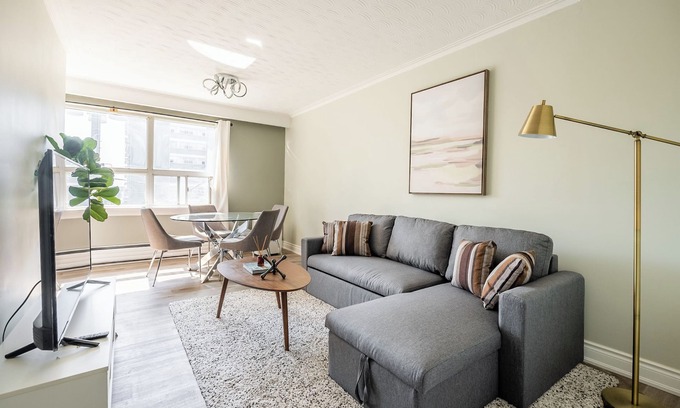 Mimico Apartment | Lovely 2BR Apartment, steps to Lake Waterfront