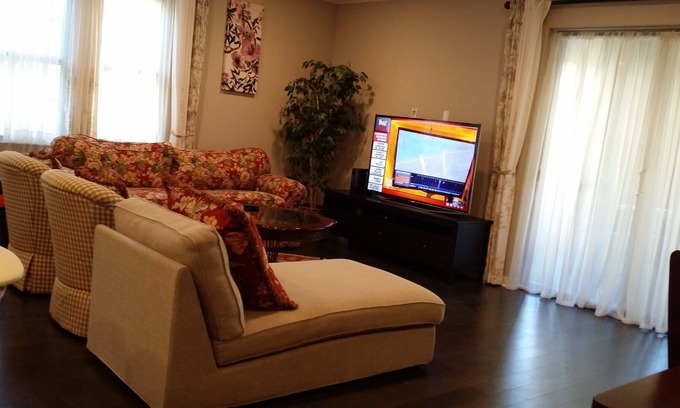 North San Jose Condo | Lovely 3/2.5 Furnished Condo in N San Jose 北聖何西3/2.5寬敞整洁大房
