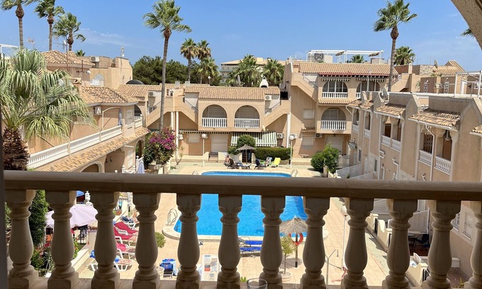 Los Alcazares Apartment | Lovely 3 Bed Duplex: 3 balconies, community pool, 5 min walk to the beach & bars