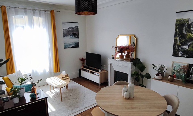 Montrouge Apartment | Lovely 3-room family apartment at the gateway to Paris - 2 min from metro 4!
