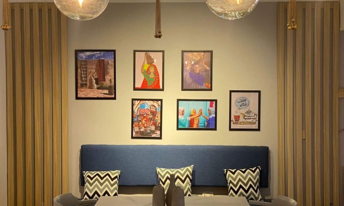 Al Duqqi Apartment | Lovely 3BR Apartment in Heart of Mohandseen
