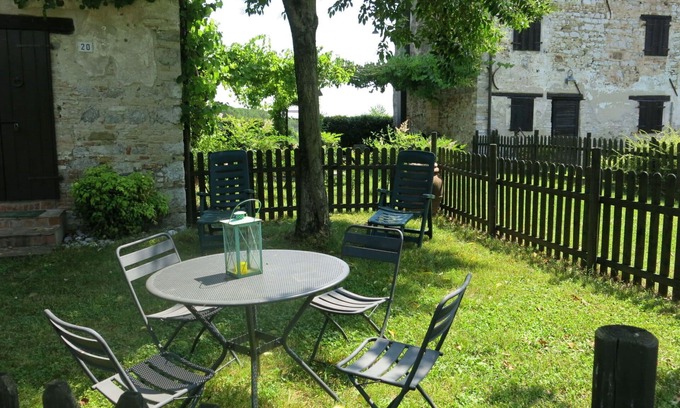 Strassoldo Apartment | Lovely apartment for 2 guests with patio and pets allowed