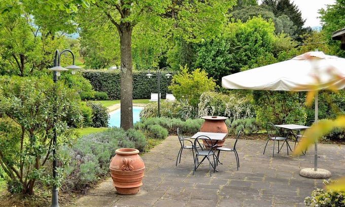 Vicchio Apartment | Lovely and quaint apartment in Tuscany villa!