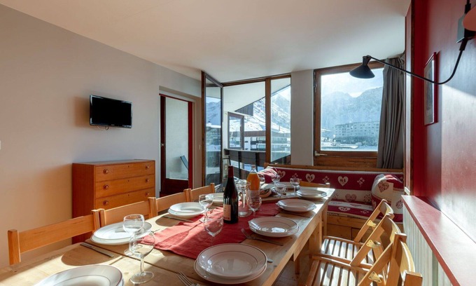Le Lavachet Apartment | Lovely apartment for 10 people with WIFI, TV, terrace and panoramic view