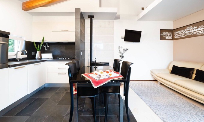 Alcobaca Apartment | Lovely apartment for 2 guests with A/C, WIFI, TV, terrace and parking