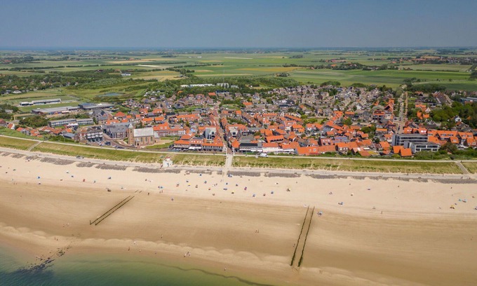 Municipality of Vlissingen Apartment | Lovely apartment for 3 people with WIFI, TV, patio and pets allowed