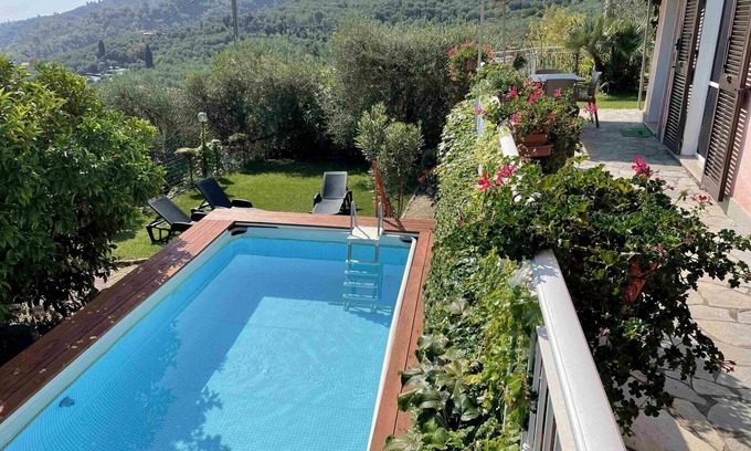 Dolcedo Apartment | Lovely apartment for 6 people with pool, WIFI, TV and patio
