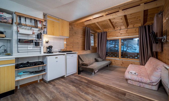 Allos Apartment | Lovely Apt with mezzanine for 4 pers