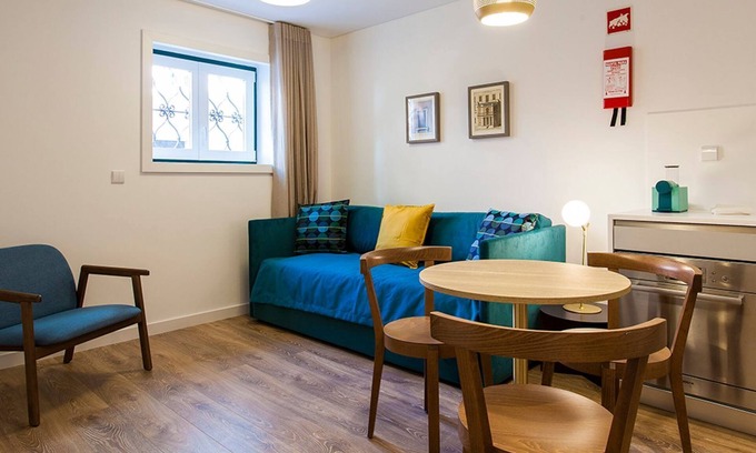 Encarnacao Apartment | Lovely Chiado Studio by LovelyStay