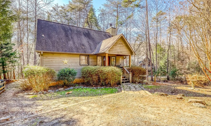 Epworth Cabin | Lovely dog-friendly cabin w/wood-burning stove, private hot tub, & free WiFi