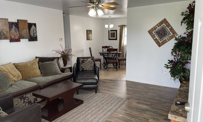 Elm Mott House | Lovely Family Home near Waco