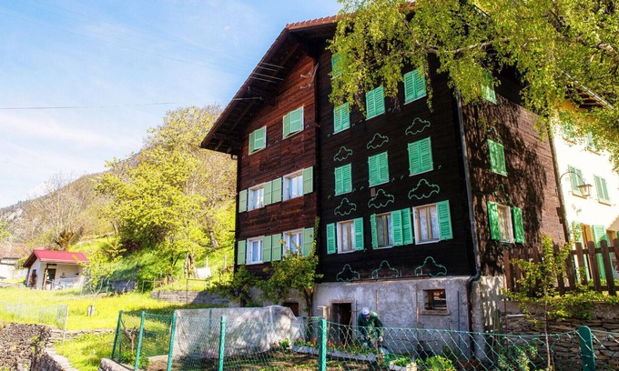 Osco Apartment | Lovely flat in a typical mountain house (CASA PATRIZIA)