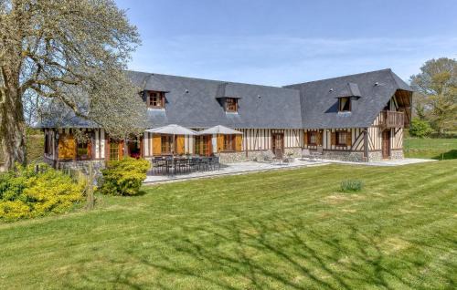 Saint-Etienne-l'Allier House | Lovely Home In Saint-Etienne-L'allier