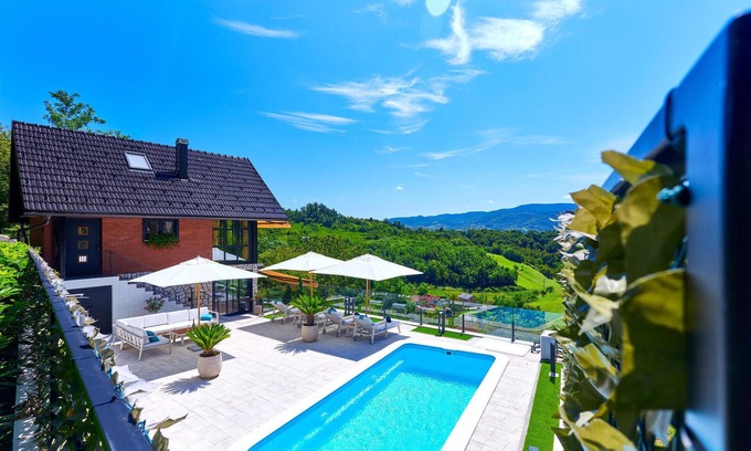Donja Stubica House | Lovely home in Donja Stubica