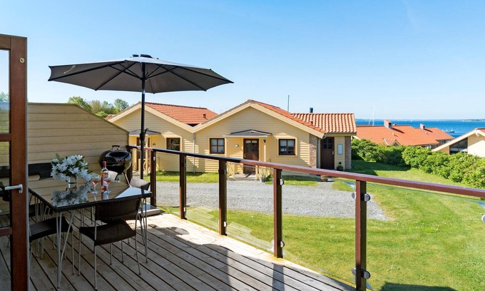 Rendbjerg House | Lovely home in Egernsund with kitchen