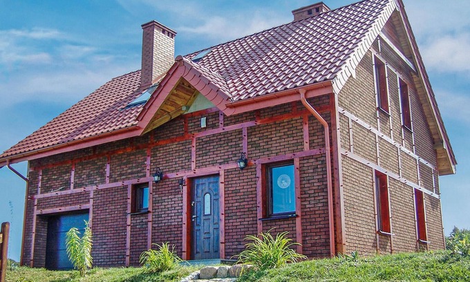 Glowczyce House | Lovely home in Izbica with WiFi