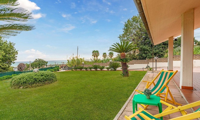 Martinsicuro House | Lovely home in Martinsicuro with WiFi