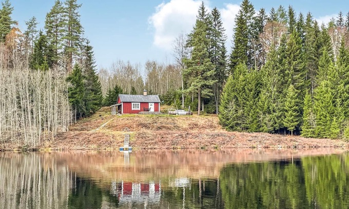 Rada House | Lovely home in Råda with house sea view